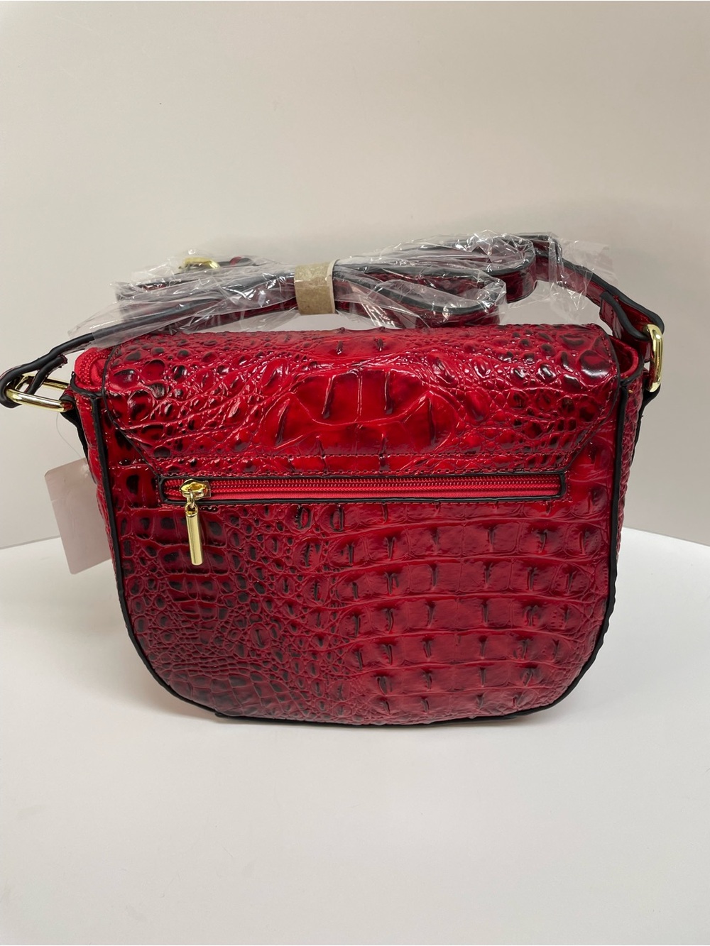 Red Croc-Embossed Crossbody Bag with Gold Turn-Lock NWT - Picture 4 of 8